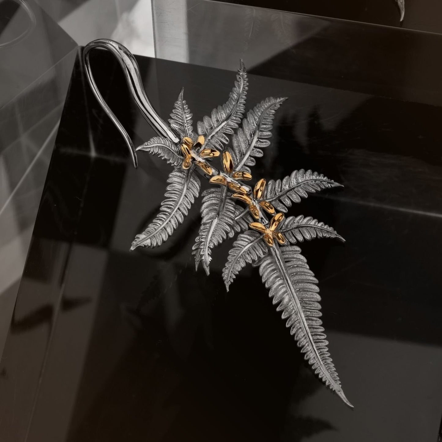 【MecoViva】 925 Silver Premium Women Earrrin High-End Temperament Original Unique Fern leaves Series Design Styles Earring Natural Art Female Fashion Earring